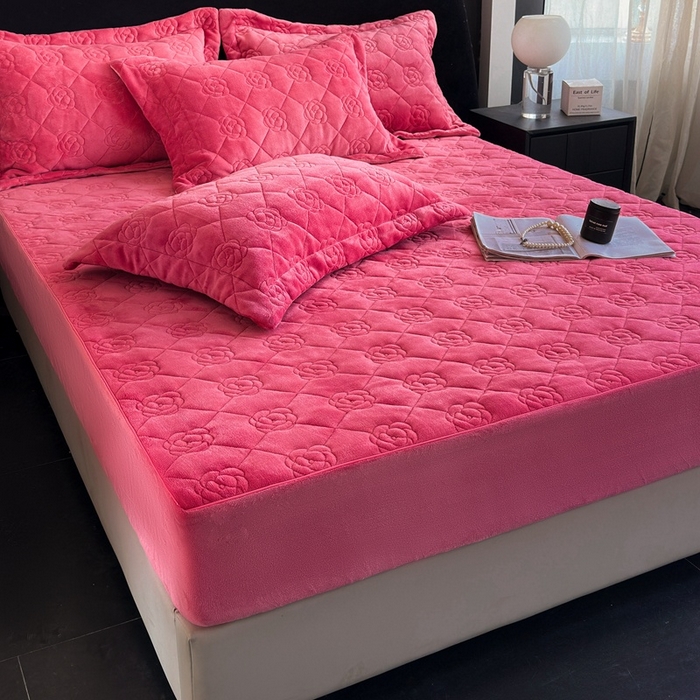 91家纺网 家纺一手货源 找家纺 7V 2025新款牛奶绒床笠 豆沙