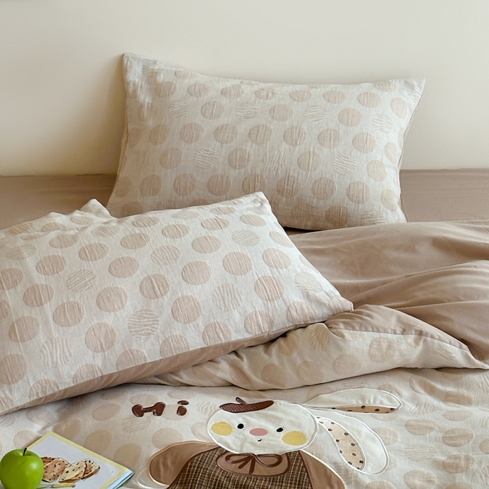 91家纺网 家纺一手货源 找家纺 （总）觅糖 2025新款全棉水洗色织波点提花贴布绣系列