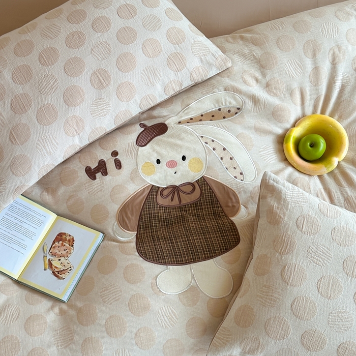 91家纺网 家纺一手货源 找家纺 （总）觅糖 2025新款全棉水洗色织波点提花贴布绣系列