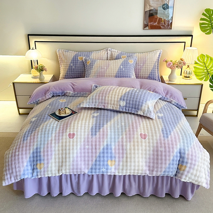 91家纺网 家纺一手货源 找家纺 富缦庭 2025新款泡泡牛奶绒床盖款四件套 彩虹爱心