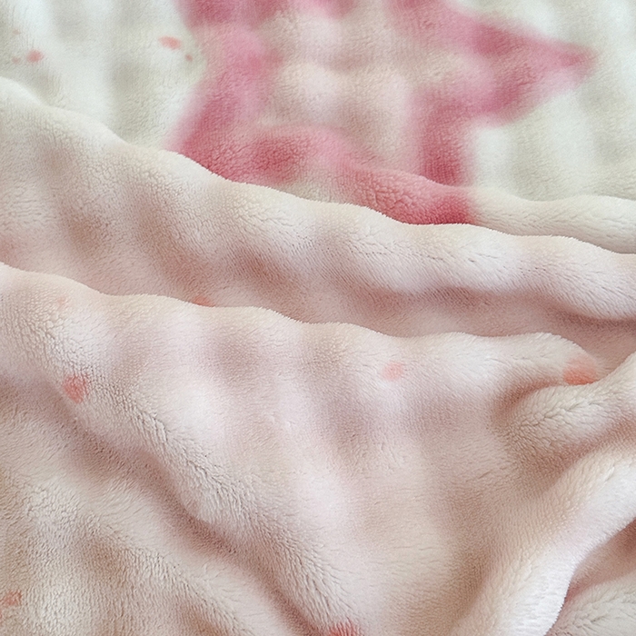 91家纺网 家纺一手货源 找家纺 富缦庭 2025新款泡泡牛奶绒床盖款四件套 彩色星光