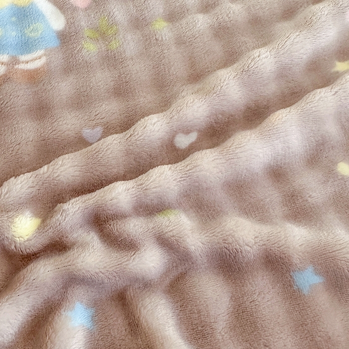 91家纺网 家纺一手货源 找家纺 富缦庭 2025新款泡泡牛奶绒床盖款四件套 草莓兔