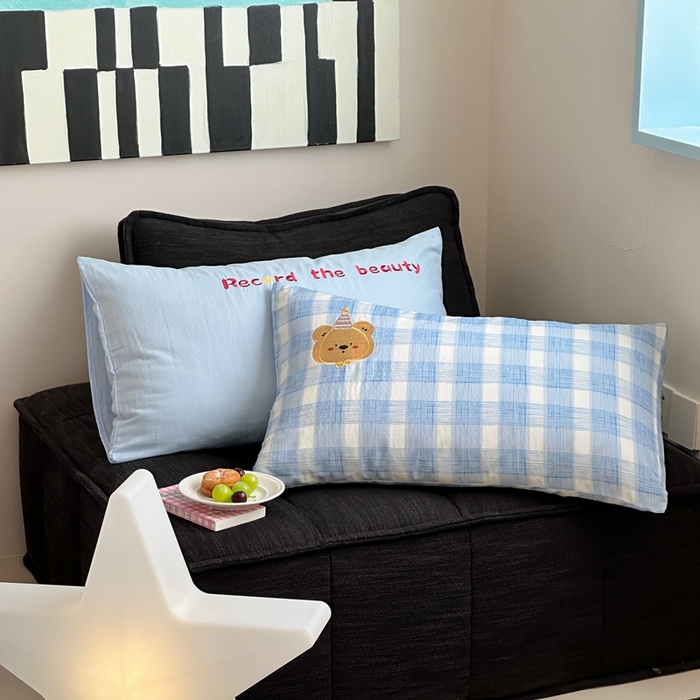 91家纺网 家纺一手货源 找家纺 （总）觅糖 2025新款双层纱刺绣工艺款四件套