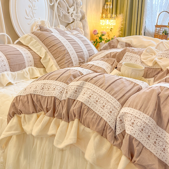 91家纺网 家纺一手货源 找家纺 （总）网红馆（ck家纺） 2025新款色织提花牛奶绒床裙四件套-洛丽塔系列