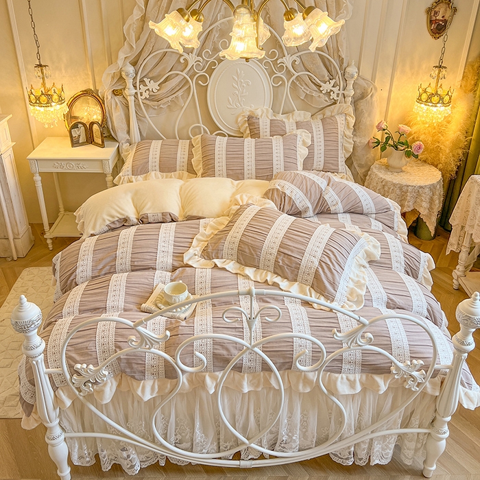 91家纺网 家纺一手货源 找家纺 网红馆（ck家纺） 2025新款色织提花牛奶绒床裙四件套-洛丽塔系列 洛丽塔-豆沙