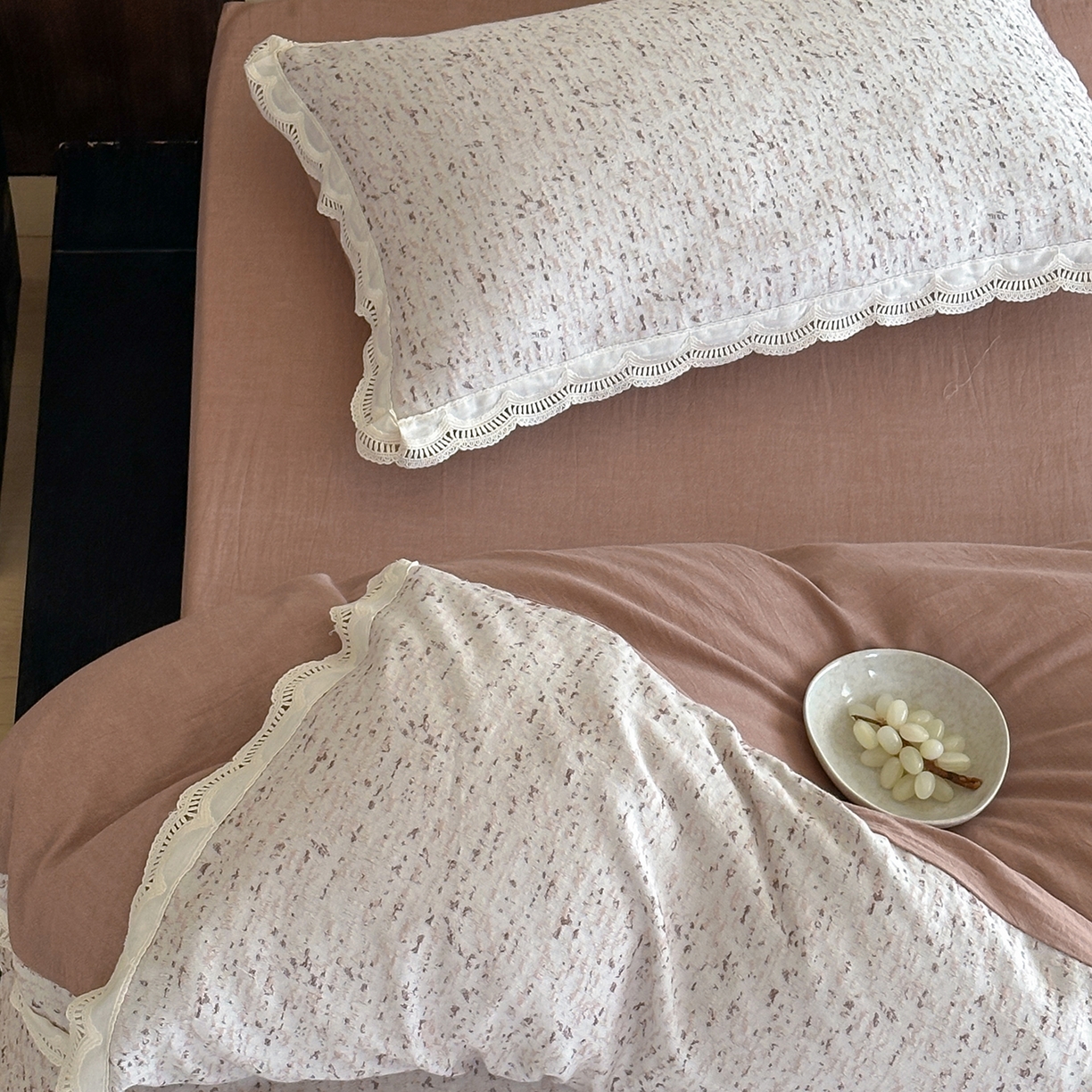 91家纺网 家纺一手货源 找家纺 （总）月夏 2025新款全棉色织四件套-星空点点系列