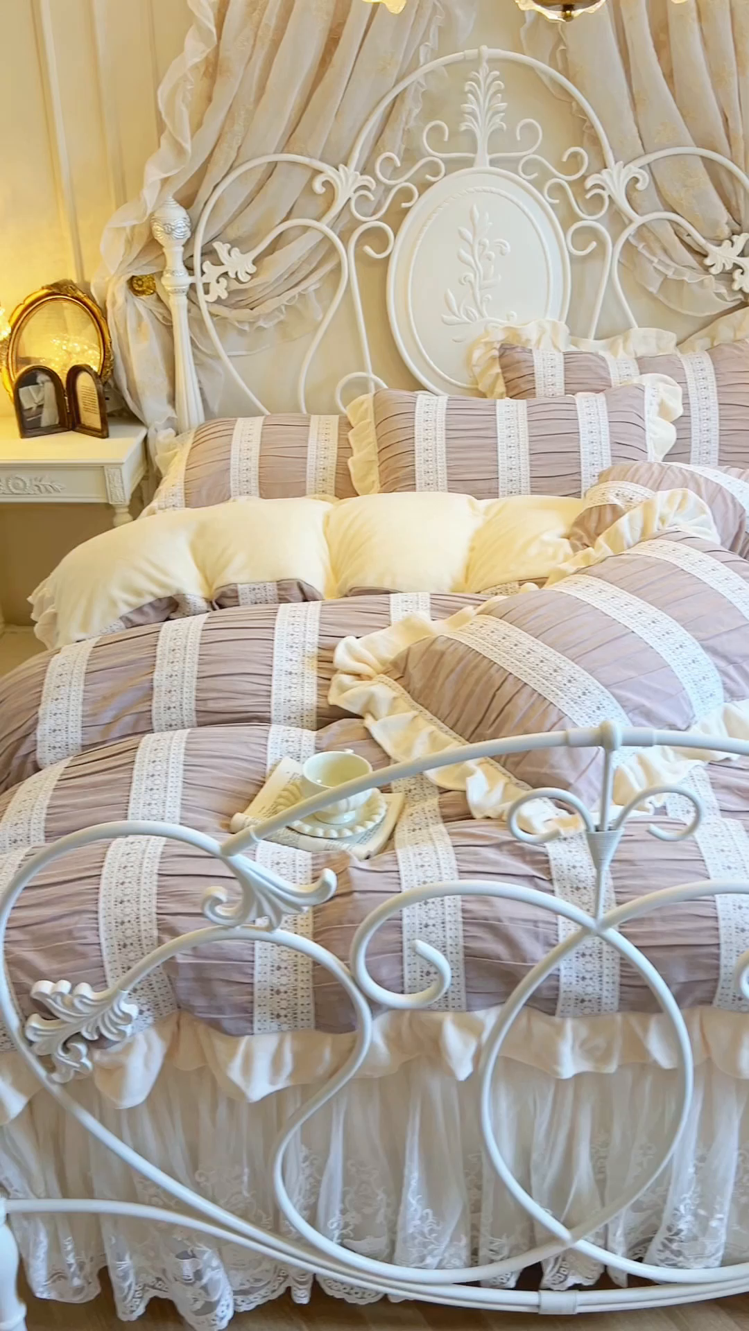 91家纺网 家纺一手货源 找家纺 网红馆（ck家纺） 2025新款色织提花牛奶绒床裙四件套-洛丽塔系列 洛丽塔-豆沙