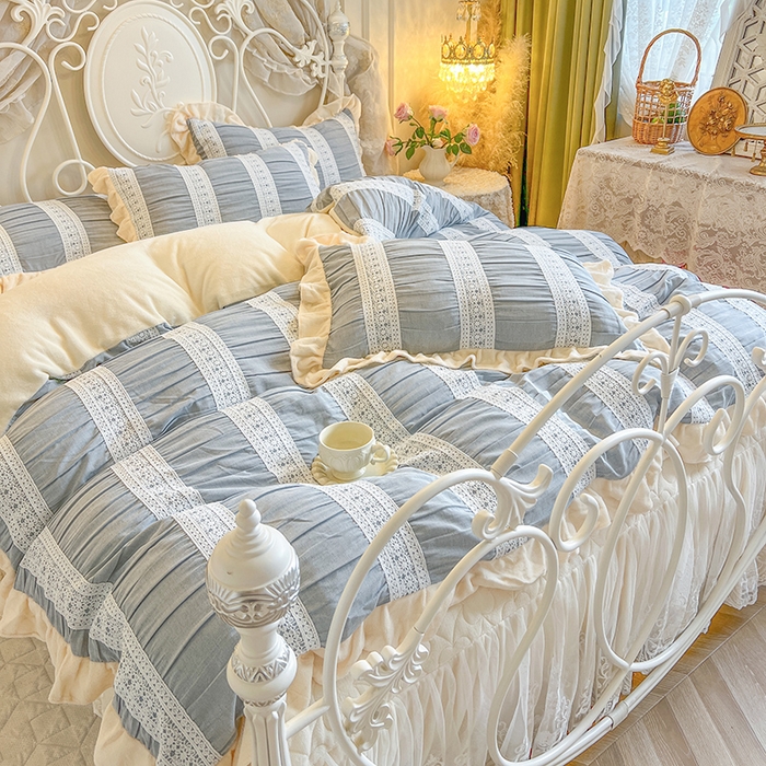 91家纺网 家纺一手货源 找家纺 网红馆（ck家纺） 2025新款色织提花牛奶绒床裙四件套-洛丽塔系列 洛丽塔-蓝色