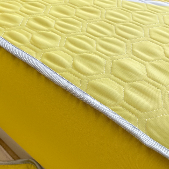 91家纺网 家纺一手货源 找家纺 一电 2025新款牛奶丝凉席床笠可水洗凉感丝凉席学生宿舍单人裸睡空调席-系列二 黄蜂机器人