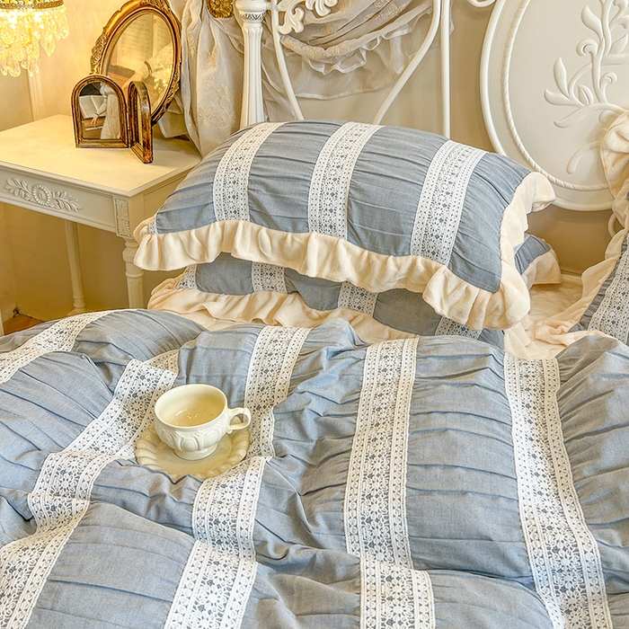 91家纺网 家纺一手货源 找家纺 网红馆（ck家纺） 2025新款色织提花牛奶绒床裙四件套-洛丽塔系列 洛丽塔-蓝色