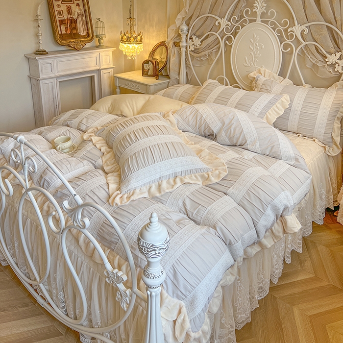 91家纺网 家纺一手货源 找家纺 网红馆（ck家纺） 2025新款色织提花牛奶绒床裙四件套-洛丽塔系列 洛丽塔-米色