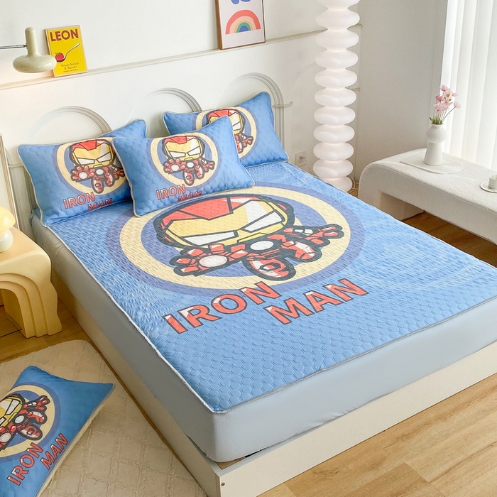 91家纺网 家纺一手货源 找家纺 一电 2025新款牛奶丝凉席床笠可水洗凉感丝凉席学生宿舍单人裸睡空调席-系列二 钢铁侠