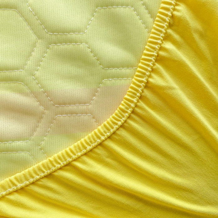 91家纺网 家纺一手货源 找家纺 一电 2025新款牛奶丝凉席床笠可水洗凉感丝凉席学生宿舍单人裸睡空调席-系列二 草莓皮卡丘