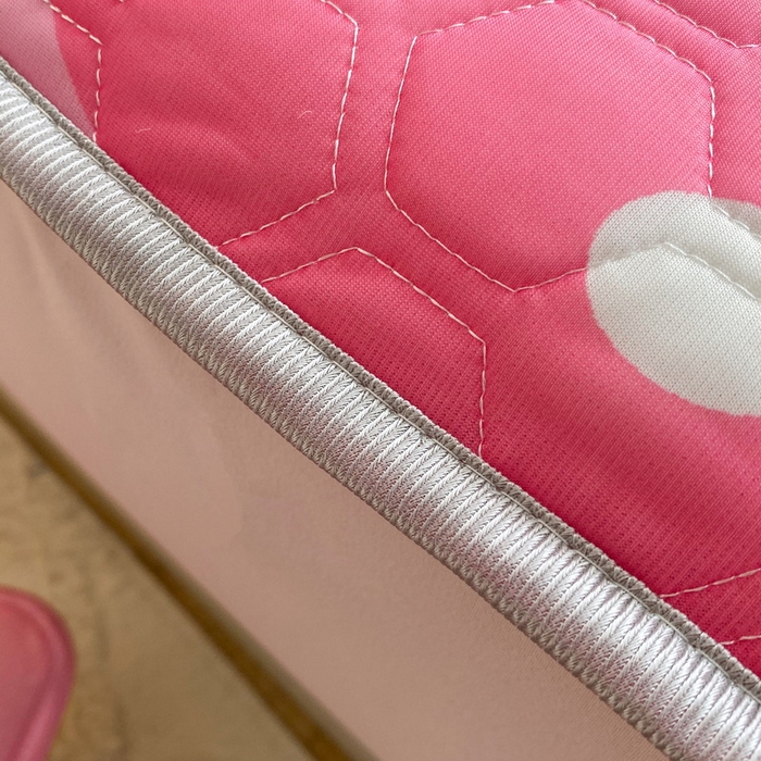 91家纺网 家纺一手货源 找家纺 一电 2025新款牛奶丝凉席床笠可水洗凉感丝凉席学生宿舍单人裸睡空调席-系列二 草莓大雄