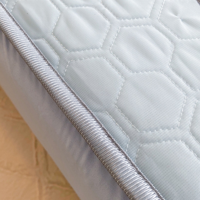 91家纺网 家纺一手货源 找家纺 一电 2025新款牛奶丝凉席床笠可水洗凉感丝凉席学生宿舍单人裸睡空调席-系列二 奶茶小新