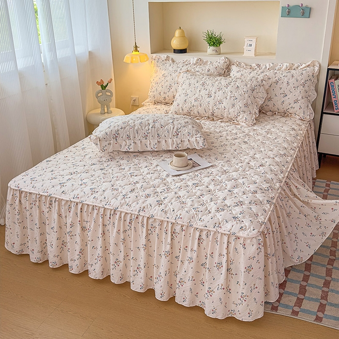 91家纺网 家纺一手货源 找家纺 鼎丰家纺 2025新款水洗皱皱纱夹棉床裙 春风十里