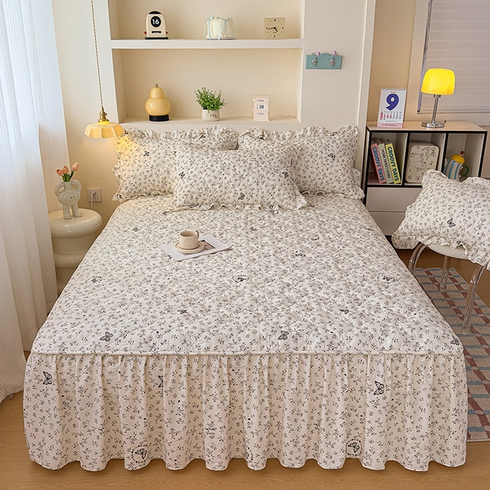 鼎丰家纺 2025新款水洗皱皱纱夹棉床裙 蝶蝶飞舞