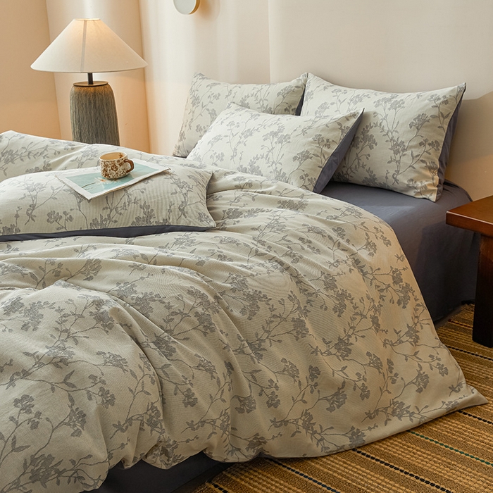 91家纺网 家纺一手货源 找家纺 良品汇馆 2025【纯棉提花三层纱四件套】纯棉磨毛套件民宿床品套件床单 花楹-雾蓝