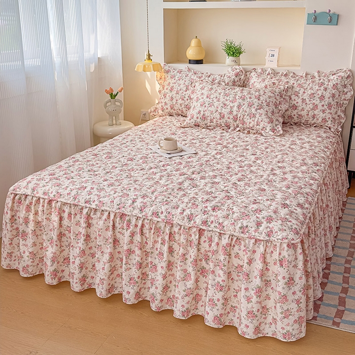 91家纺网 家纺一手货源 找家纺 鼎丰家纺 2025新款水洗皱皱纱夹棉床裙 星眠云野