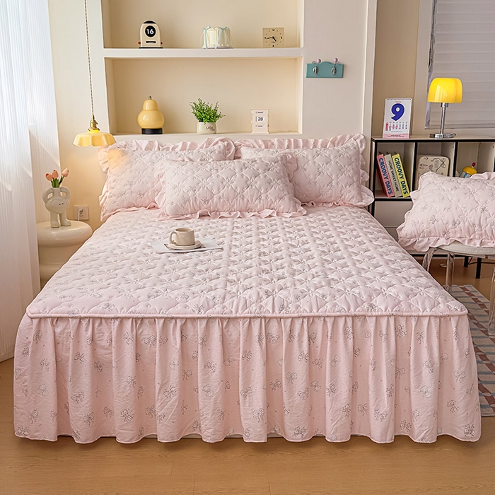 91家纺网 家纺一手货源 找家纺 鼎丰家纺 2025新款水洗皱皱纱夹棉床裙 星语心愿