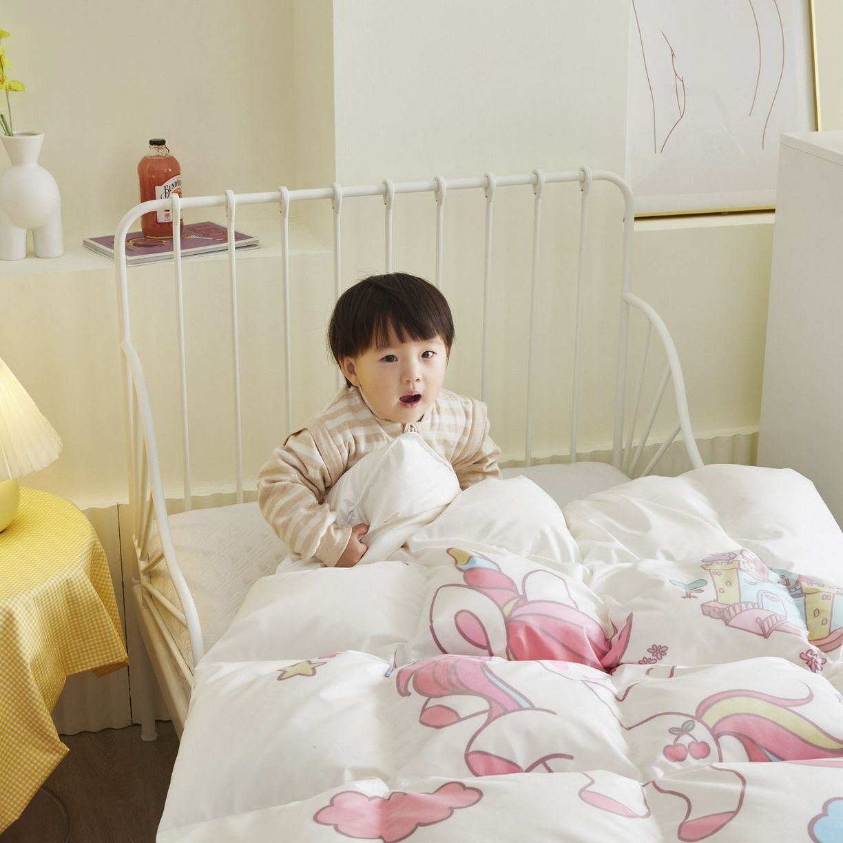 91家纺网 家纺一手货源 找家纺 暖羽屋羽绒馆 2025新款绒子含量95白鸭绒被芯儿童学生羽绒被子鸭绒被婴幼儿园被子 独角兽