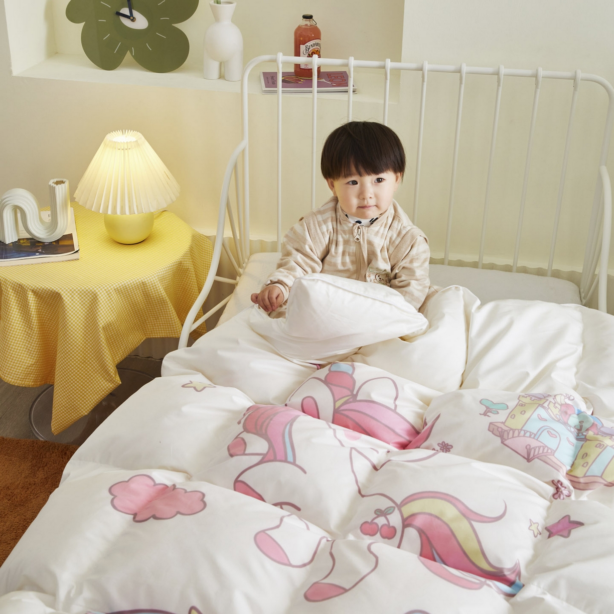 91家纺网 家纺一手货源 找家纺 暖羽屋羽绒馆 2025新款绒子含量95白鸭绒被芯儿童学生羽绒被子鸭绒被婴幼儿园被子 独角兽