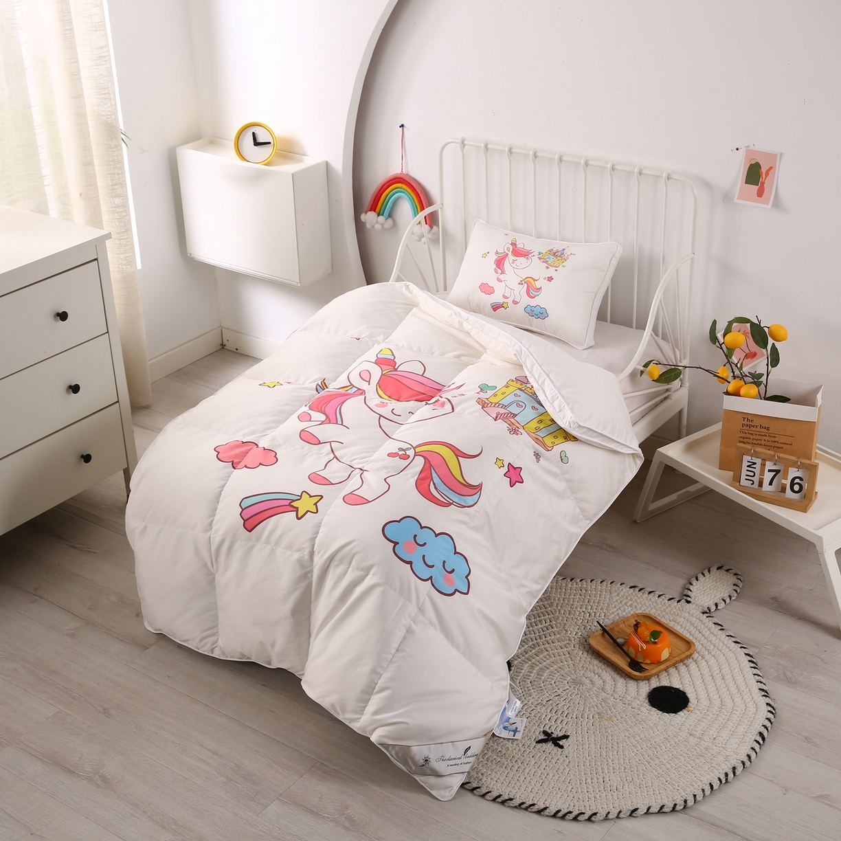 91家纺网 家纺一手货源 找家纺 暖羽屋羽绒馆 2025新款绒子含量95白鸭绒被芯儿童学生羽绒被子鸭绒被婴幼儿园被子 独角兽2