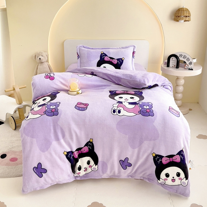 91家纺网 家纺一手货源 找家纺 梵赫 2025新款加厚牛奶绒三件套儿童套件幼儿园三件套系列 库洛猫