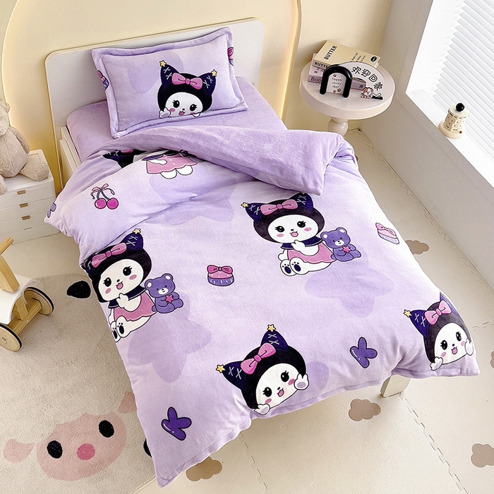 91家纺网 家纺一手货源 找家纺 梵赫 2025新款加厚牛奶绒三件套儿童套件幼儿园三件套系列 库洛猫