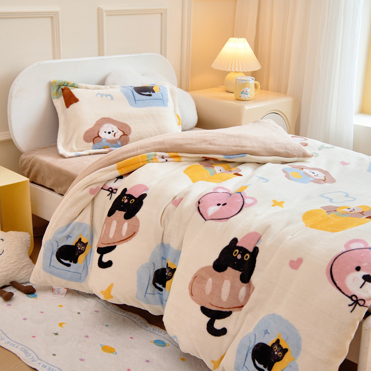 91家纺网 家纺一手货源 找家纺 梵赫 2025新款加厚牛奶绒三件套儿童套件幼儿园三件套系列 快乐小熊