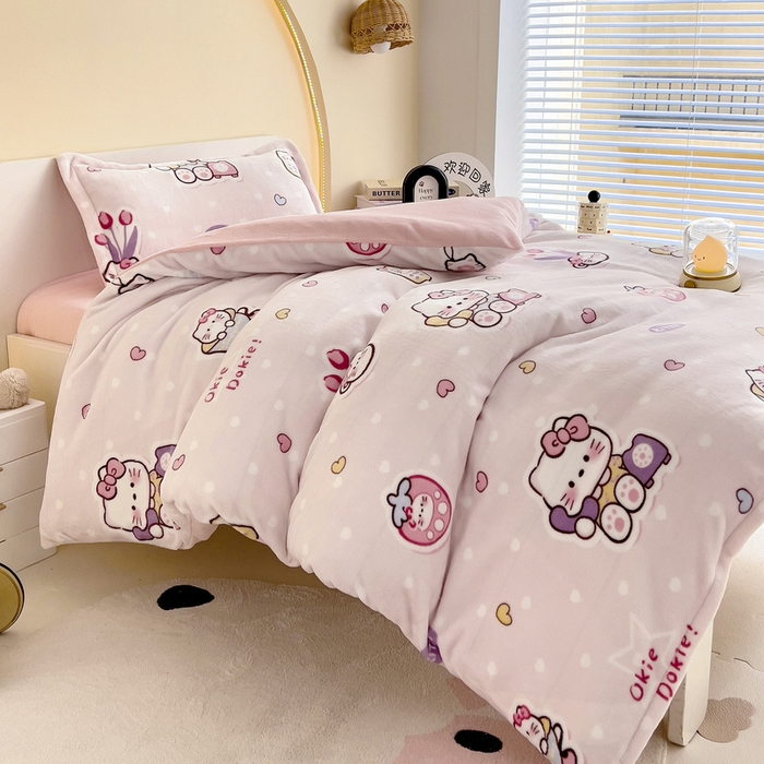 91家纺网 家纺一手货源 找家纺 梵赫 2025新款加厚牛奶绒三件套儿童套件幼儿园三件套系列 Kitty猫咪