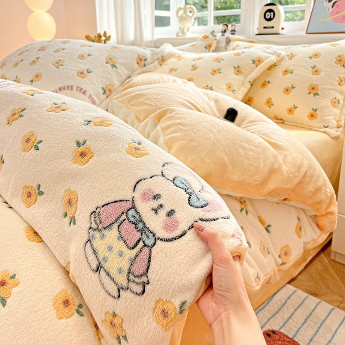 91家纺网 家纺一手货源 找家纺 （总）韩巢家纺 2025新款高克重雪花绒牛奶绒四件套