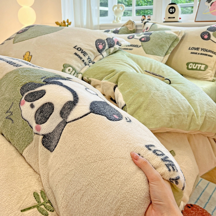 91家纺网 家纺一手货源 找家纺 （总）韩巢家纺 2025新款高克重雪花绒牛奶绒四件套