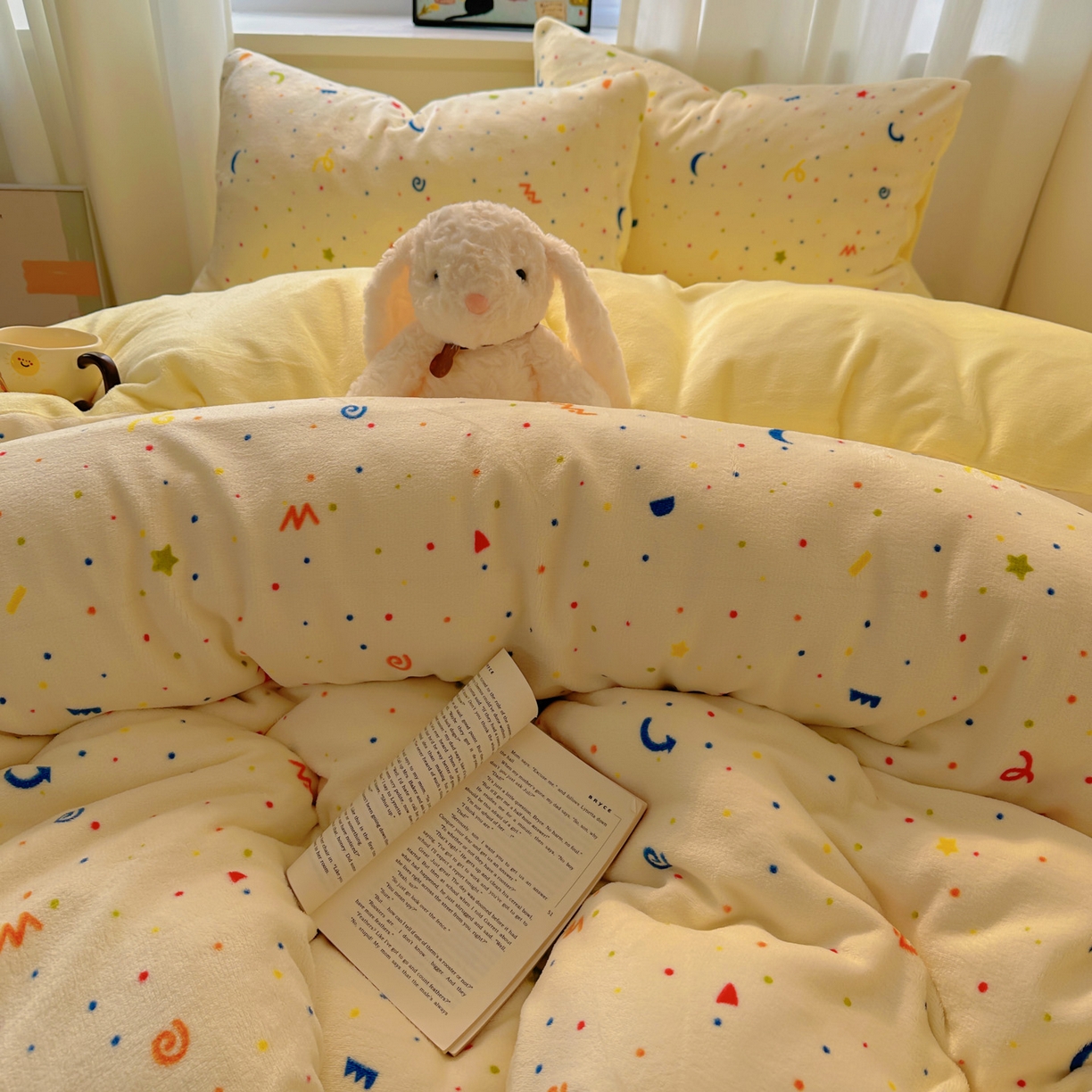 91家纺网 家纺一手货源 找家纺 （总）繁花家居 2025新款小清新180克跑量款牛奶绒三件套四件套