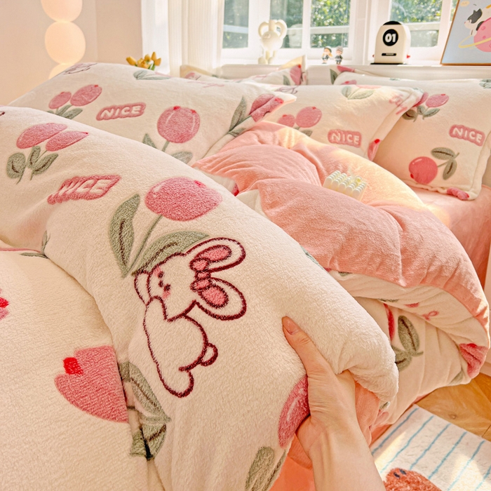 91家纺网 家纺一手货源 找家纺 （总）韩巢家纺 2025新款高克重雪花绒牛奶绒四件套