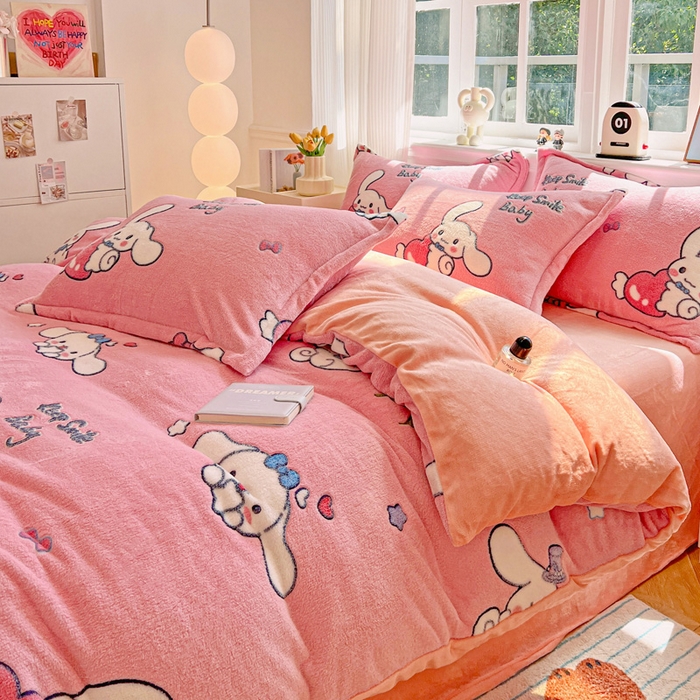 91家纺网 家纺一手货源 找家纺 韩巢家纺 2025新款高克重雪花绒牛奶绒四件套 大耳朵兔