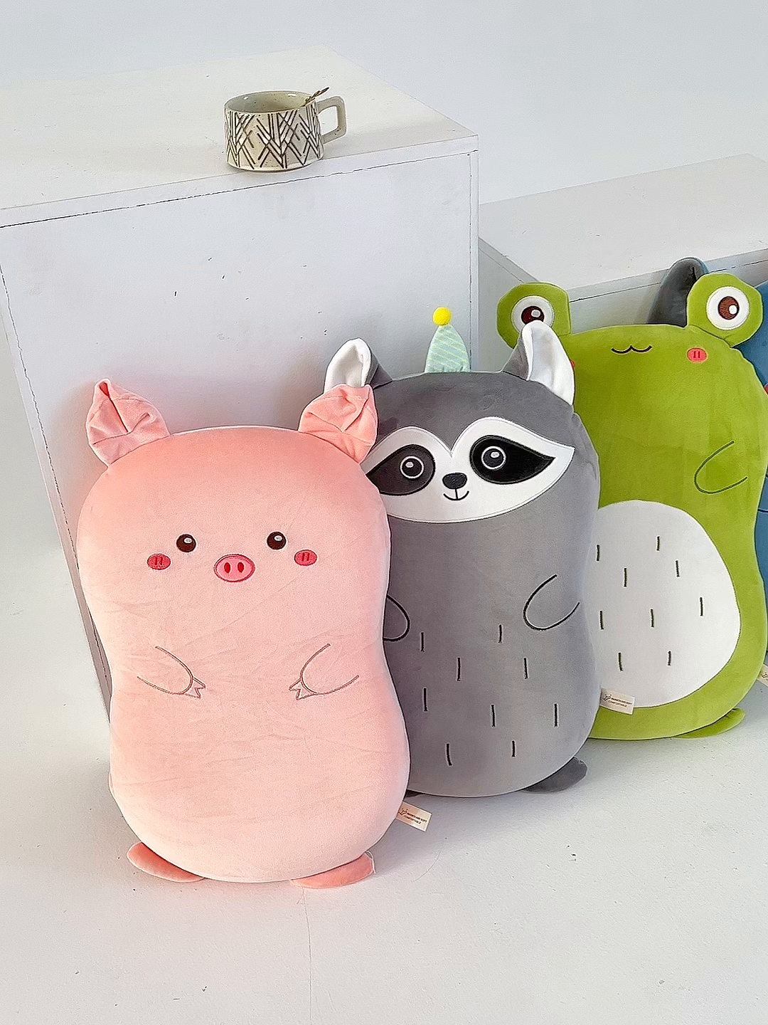 91家纺网 家纺一手货源 找家纺 （总）仁宇枕业 2025新款新品 可爱水晶绒枕芯儿童学生幼儿园卡通记忆棉枕头枕芯