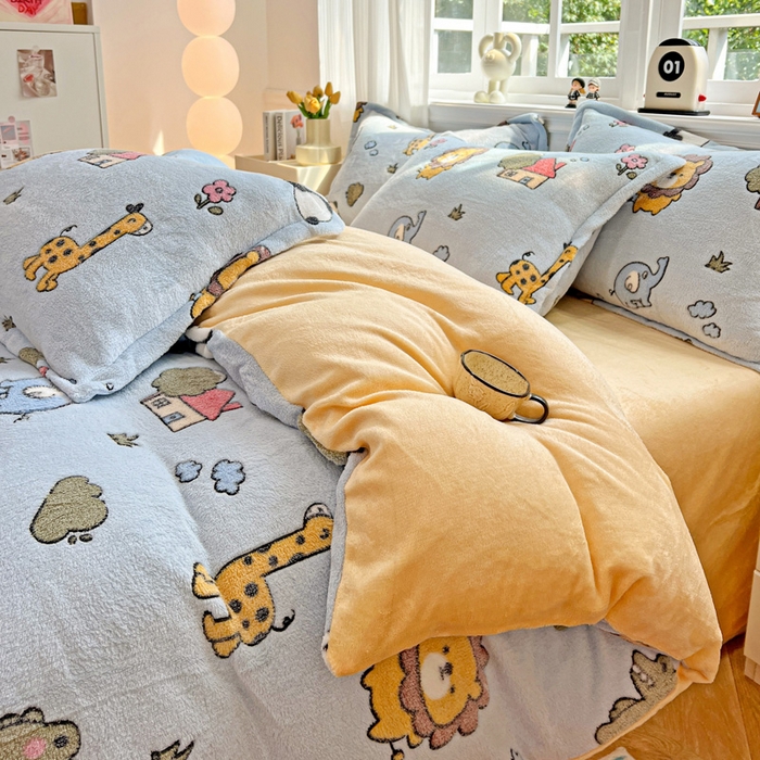 91家纺网 家纺一手货源 找家纺 韩巢家纺 2025新款高克重雪花绒牛奶绒四件套 动物世界