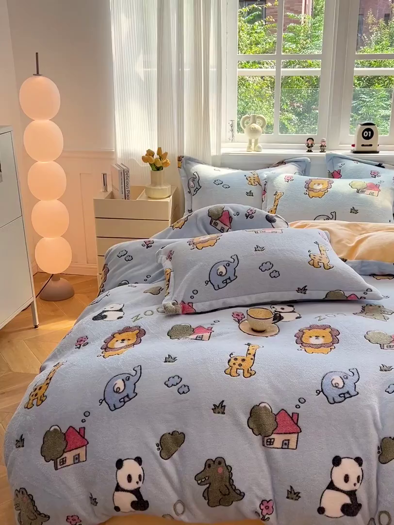 91家纺网 家纺一手货源 找家纺 韩巢家纺 2025新款高克重雪花绒牛奶绒四件套 动物世界