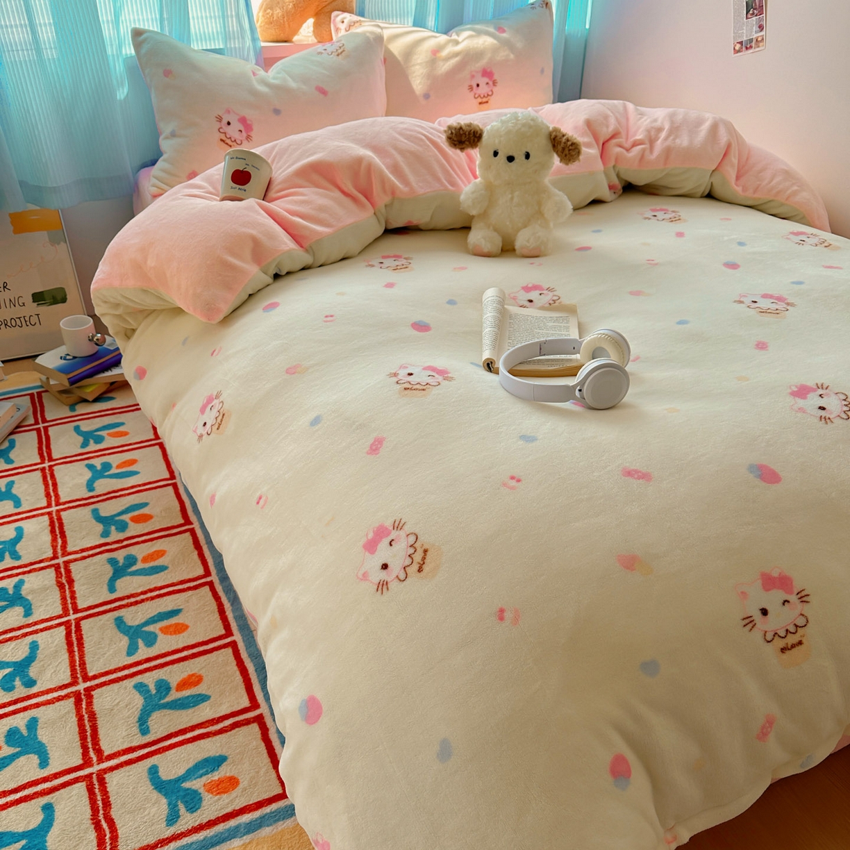 91家纺网 家纺一手货源 找家纺 繁花家居 2025新款小清新180克跑量款牛奶绒三件套四件套 冰淇淋奶猫