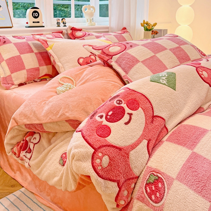 91家纺网 家纺一手货源 找家纺 韩巢家纺 2025新款高克重雪花绒牛奶绒四件套 欢乐小熊
