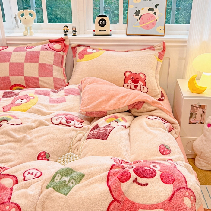 91家纺网 家纺一手货源 找家纺 韩巢家纺 2025新款高克重雪花绒牛奶绒四件套 欢乐小熊