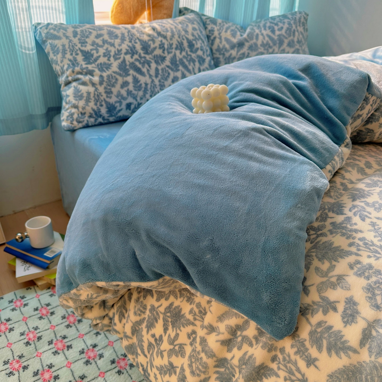 91家纺网 家纺一手货源 找家纺 繁花家居 2025新款小清新180克跑量款牛奶绒三件套四件套 花枝恋蝶