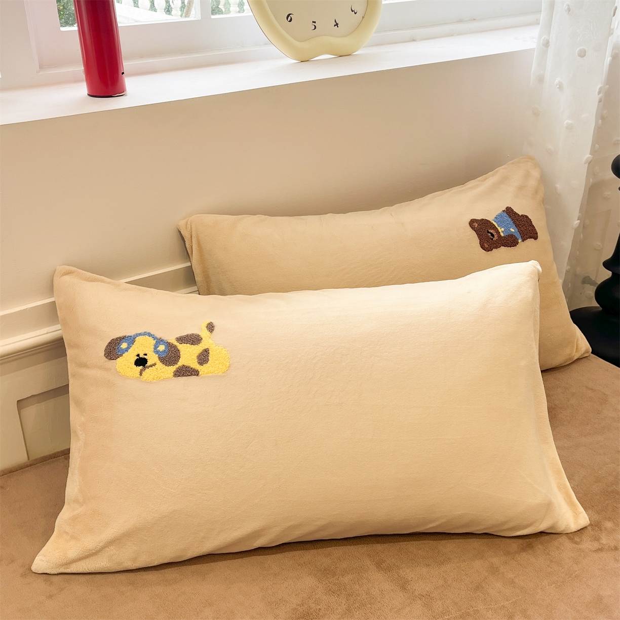 91家纺网 家纺一手货源 找家纺 优迈 2025新品牛奶绒毛巾绣冬被 被子被芯 冬被-森林派对