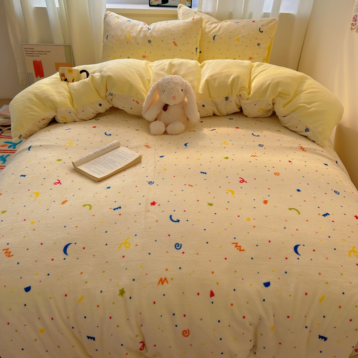 91家纺网 家纺一手货源 找家纺 繁花家居 2025新款小清新180克跑量款牛奶绒三件套四件套 浪漫星河