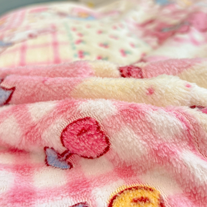 91家纺网 家纺一手货源 找家纺 韩巢家纺 2025新款高克重雪花绒牛奶绒四件套 天使女孩