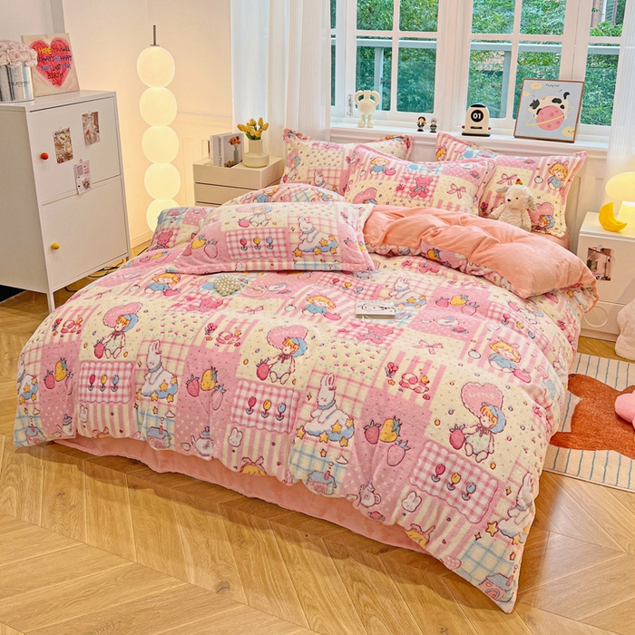 91家纺网 家纺一手货源 找家纺 韩巢家纺 2025新款高克重雪花绒牛奶绒四件套 天使女孩