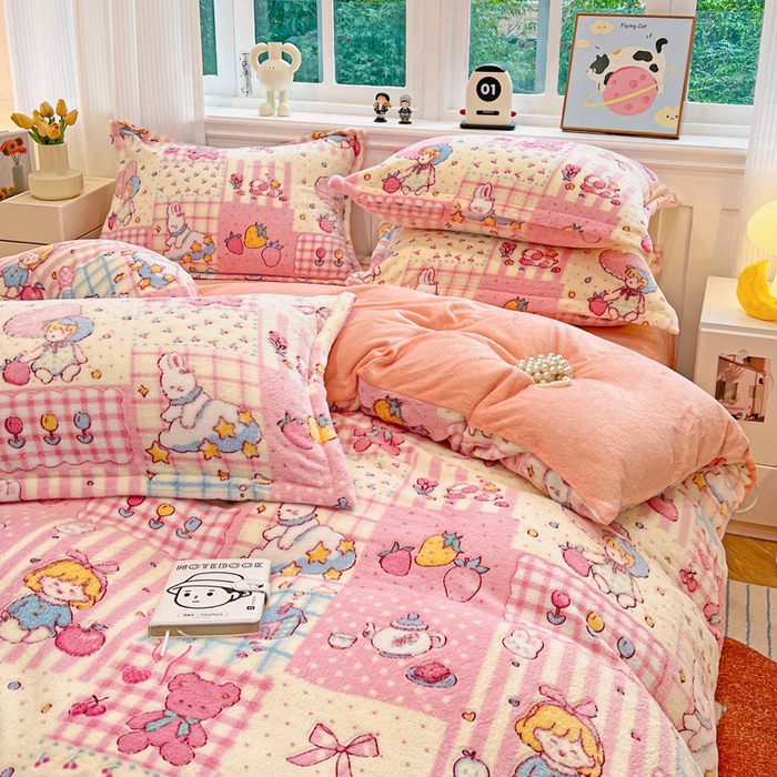 91家纺网 家纺一手货源 找家纺 韩巢家纺 2025新款高克重雪花绒牛奶绒四件套 天使女孩