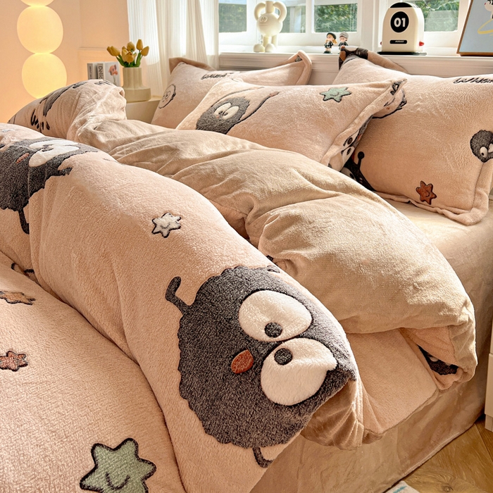 91家纺网 家纺一手货源 找家纺 韩巢家纺 2025新款高克重雪花绒牛奶绒四件套 小煤球