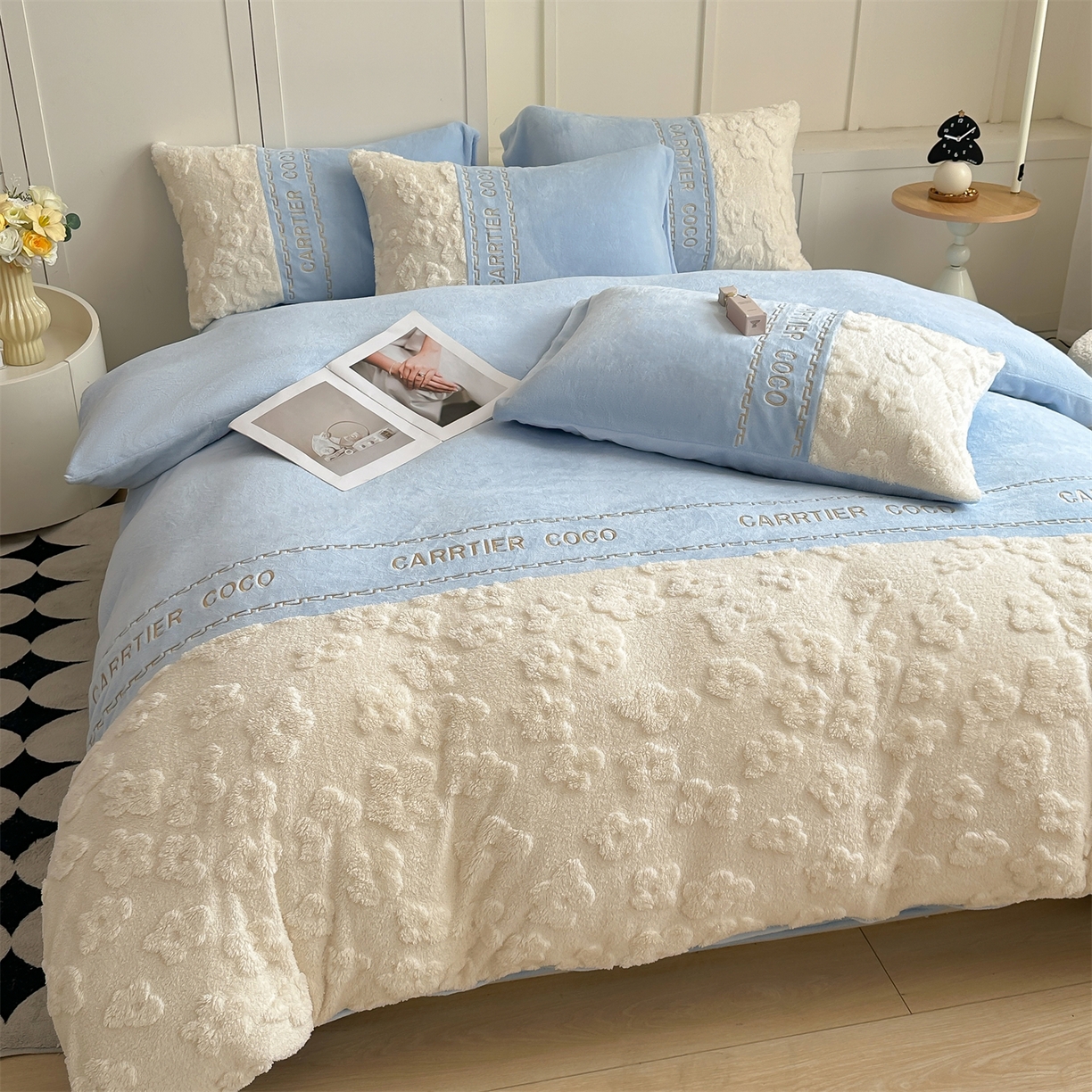 91家纺网 家纺一手货源 找家纺 （总）灰鲸 2025新款牛奶绒拼接刺绣四件套-安娜